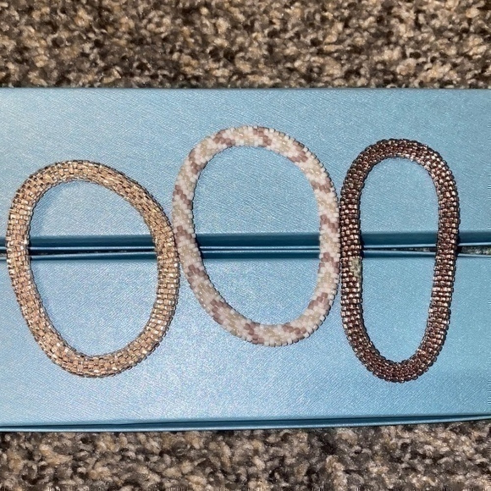 3 bracelets
